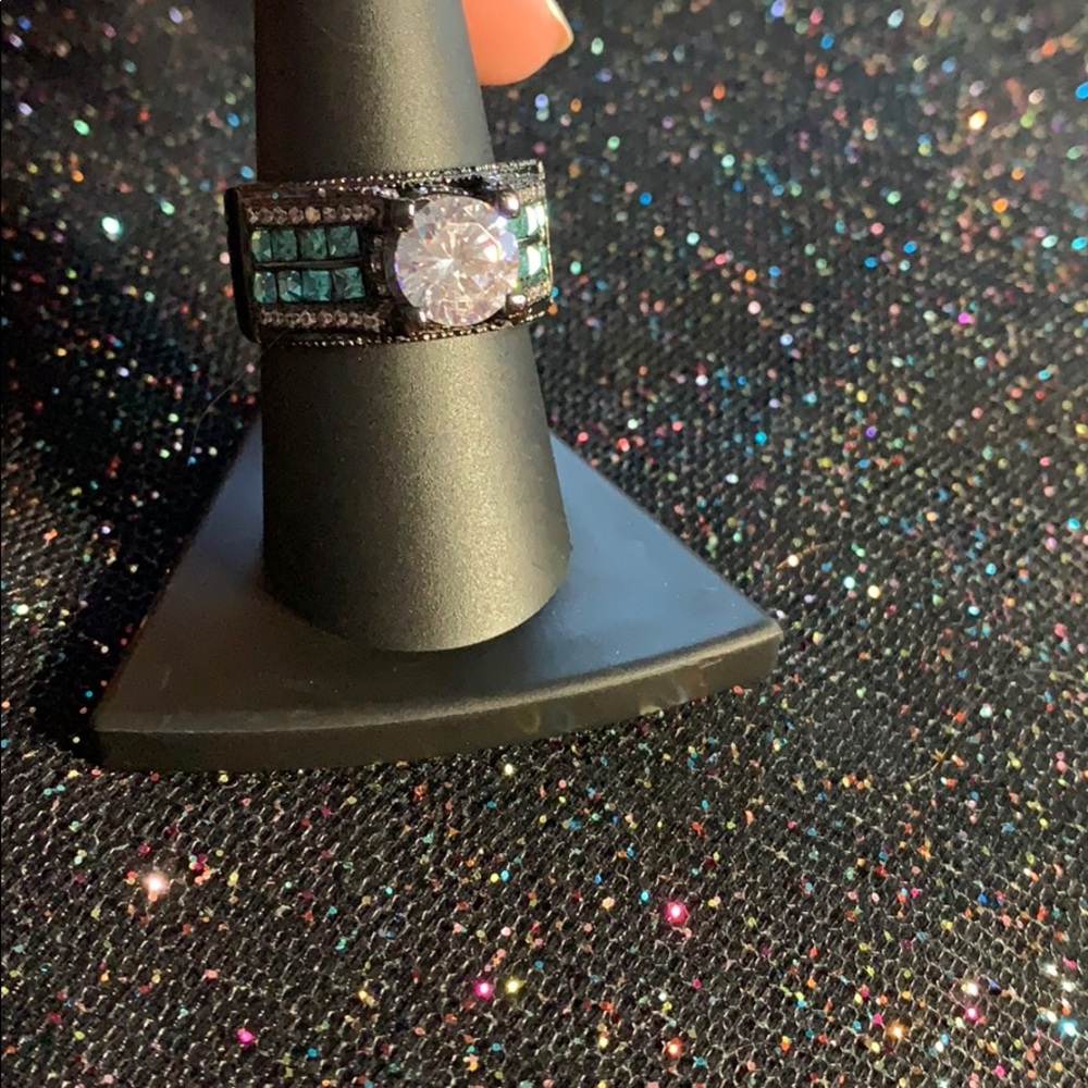 Size 9 ring